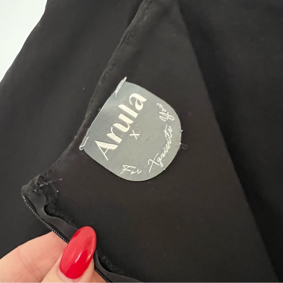 Arula Black Skort size X (xl) - Picture 4 of 8